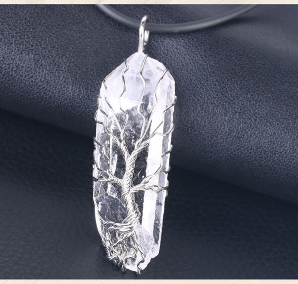 Amorphous Accessory Crystal Pendant Size Random - Image 7