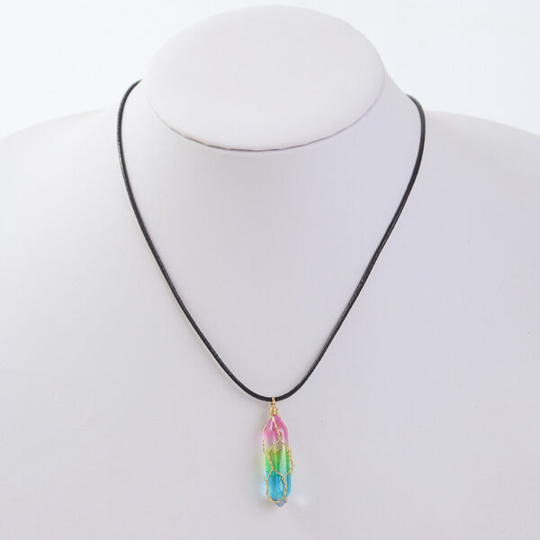 Women's Transparent Geometric Diamond Crystal Necklace - Image 3