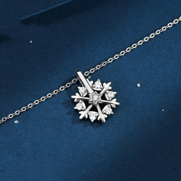 Rotatable 925 Silver Snowflake Necklace Women Luxury Niche Design Shiny Rhinestone Jewelry Autumn And Winter Birthday Gift For Friends - Image 7