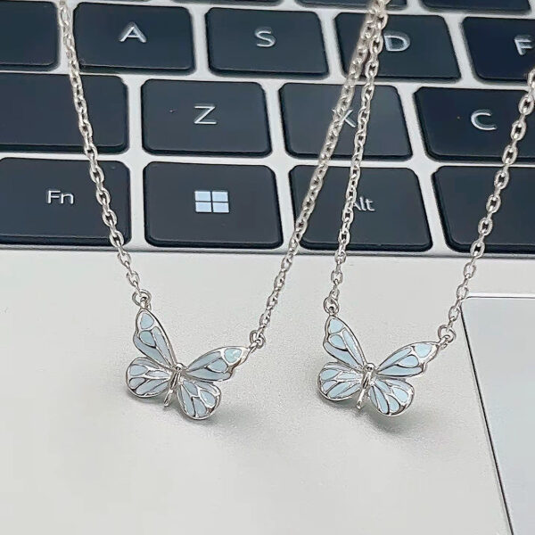 Fashion Blue Luminous Butterfly Necklace Bracelet Set For Glow In The Dark Women Clavicle Chain Choker Party Jewelry Set Gift - Image 7